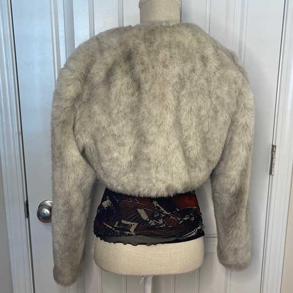 Y2K NORMA KAMALI Elegant Faux Fur Women's Crop Jacket - Picture 2 of 10